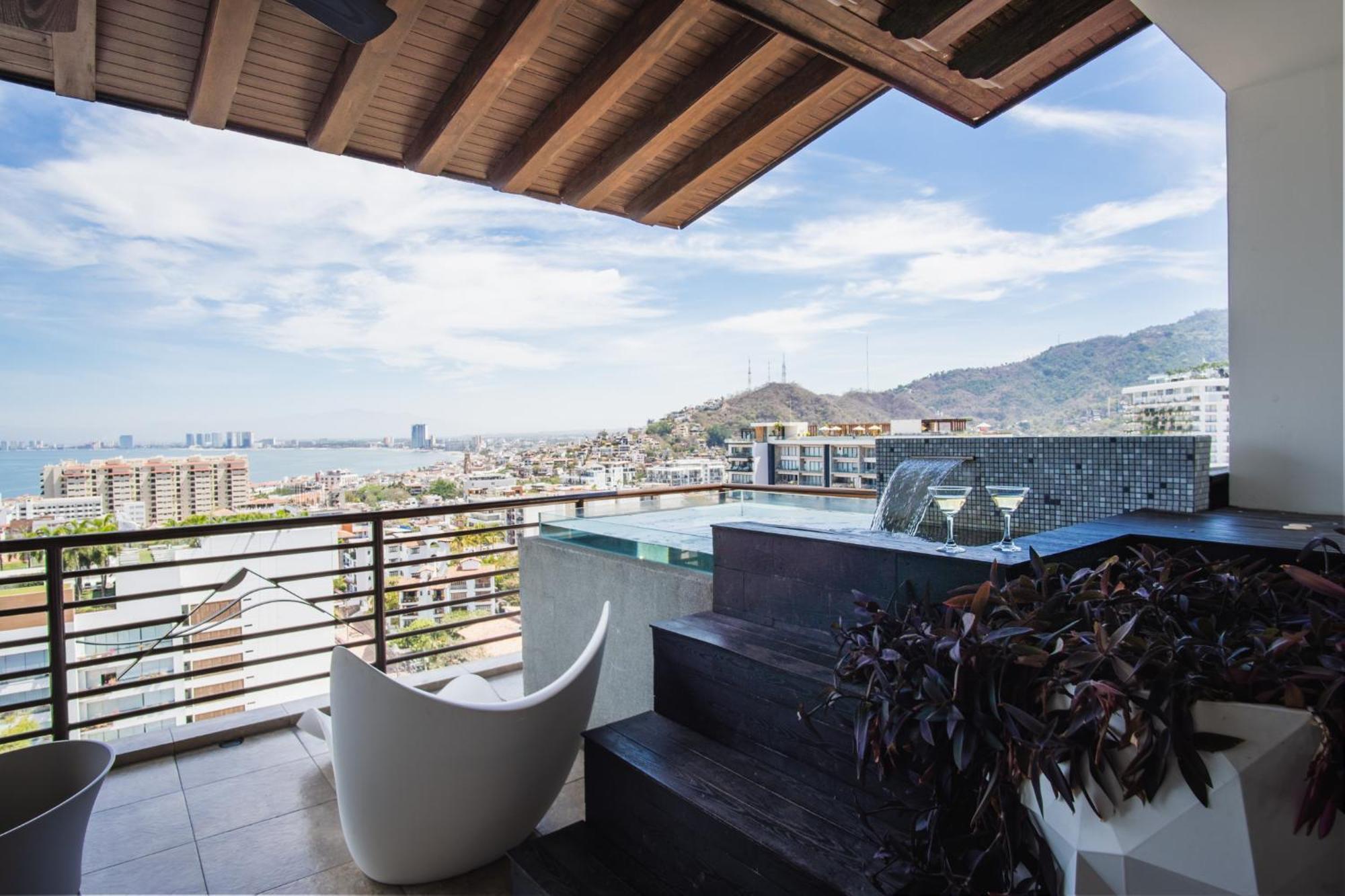 Pinnacle Resorts 180 Puerto Vallarta Bagian luar foto